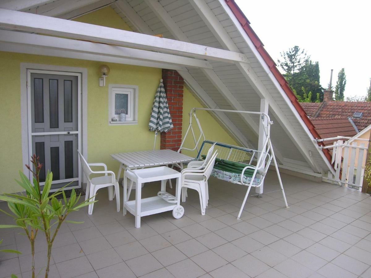 Apartment In Balatonlelle/Balaton 19144 외부 사진